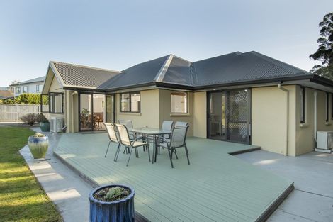 Photo of property in 10 Bransley Grove, Katikati, 3129