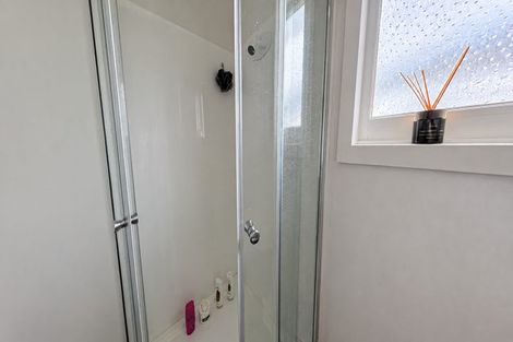 Photo of property in 100 Broadway, Carterton, 5713