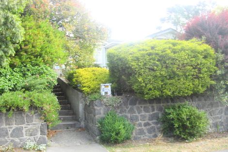 Photo of property in 12 Riverview Street, Beckenham, Christchurch, 8023