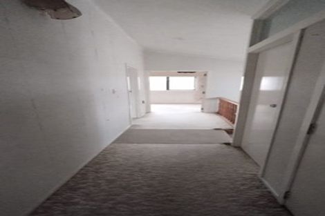 Photo of property in 48 Taikata Road, Te Atatu Peninsula, Auckland, 0610