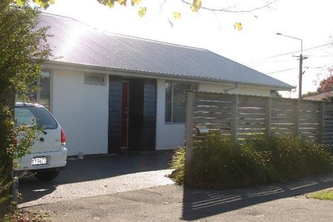 Photo of property in 2 Whittington Avenue, Woolston, Christchurch, 8023