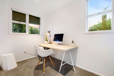 Photo of property in 13a Emmett Street, Herne Bay, Auckland, 1011