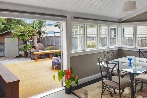 Photo of property in 169 Seddon Road, Maeroa, Hamilton, 3200