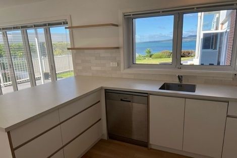 Photo of property in 1/241 Hurstmere Road, Takapuna, Auckland, 0622