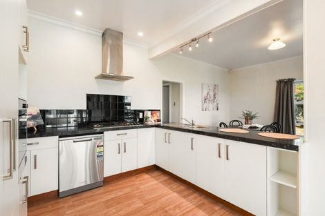 Photo of property in 11 Morey Street, Owhata, Rotorua, 3010