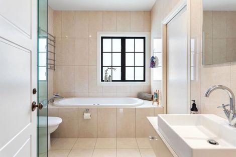 Photo of property in 1320 Poyntzs Road, West Eyreton, Rangiora, 7475