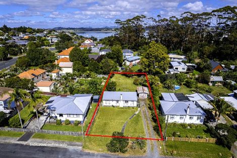Photo of property in 33 Cockburn Street, Onerahi, Whangarei, 0110