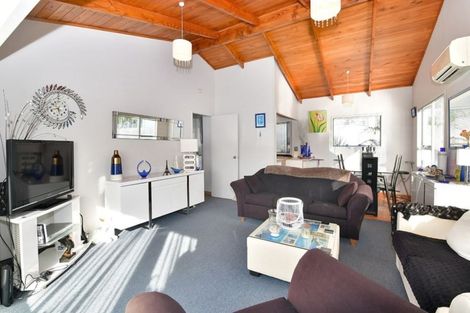 Photo of property in 19a Walbrook Road, Manly, Whangaparaoa, 0930