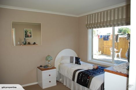 Photo of property in 48 Farringdon Avenue, Rototuna North, Hamilton, 3210