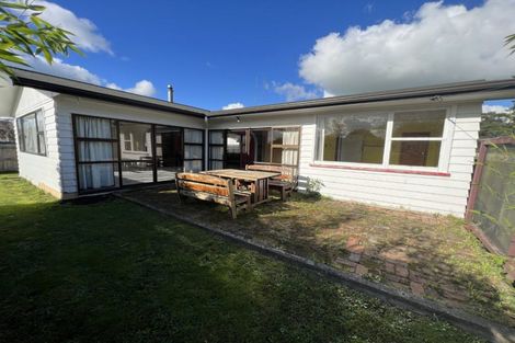 Photo of property in 13 High Street, Bulls, 4818