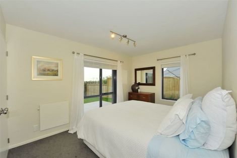 Photo of property in 70 Penruddock Rise, Westmorland, Christchurch, 8025