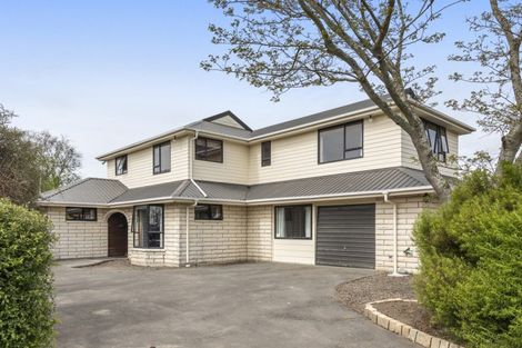 Photo of property in 16 Sayers Crescent, Ilam, Christchurch, 8041