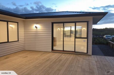 Photo of property in 78 Harvest Avenue, Orewa, 0931