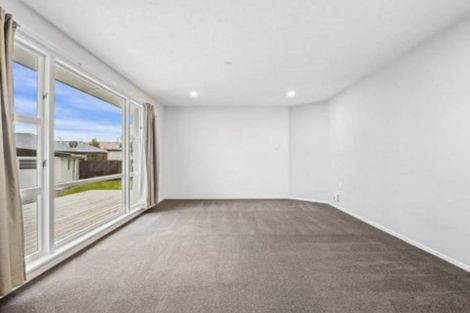 Photo of property in 27 Nicholas Drive, Linwood, Christchurch, 8062