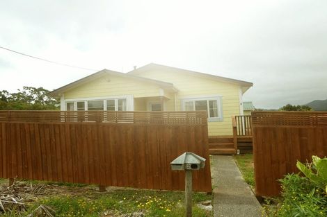 Photo of property in 2 Carroll Street, Runanga, 7803