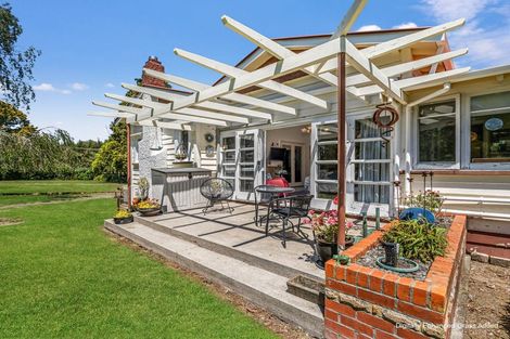 Photo of property in 30 Colebrook Road, Edgecumbe, Whakatane, 3193
