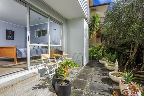 Photo of property in 589d East Coast Road, Browns Bay, Auckland, 0632