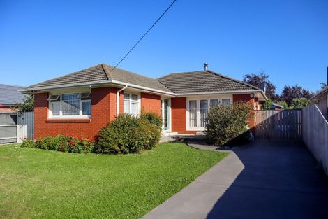 Photo of property in 3 Barclay Place, Burwood, Christchurch, 8061