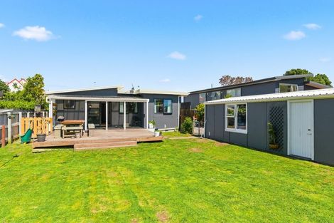 Photo of property in 13 Bahama Crescent, Paraparaumu Beach, Paraparaumu, 5032