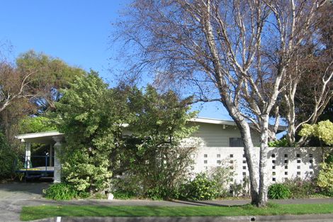 Photo of property in 16 Barraud Street, Avalon, Lower Hutt, 5011