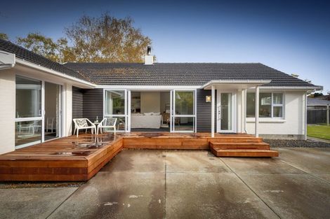 Photo of property in 3 Deepdale Street, Burnside, Christchurch, 8053