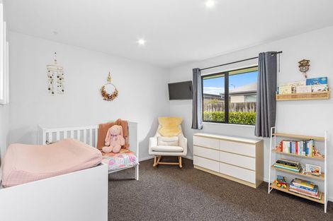 Photo of property in 14 Henrietta Street, Marshland, Christchurch, 8083