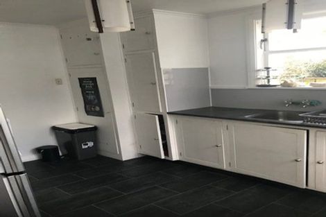 Photo of property in 27 Tika Street, Riccarton, Christchurch, 8041