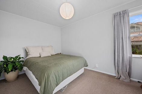 Photo of property in 1/22 Saltburn Road, Milford, Auckland, 0620