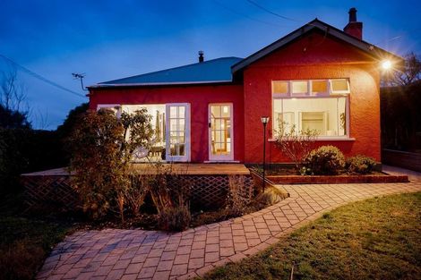 Photo of property in 21 Crosby Street, Mornington, Dunedin, 9011