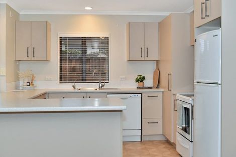 Photo of property in 22 Nivarna Way, Ohauiti, Tauranga, 3112