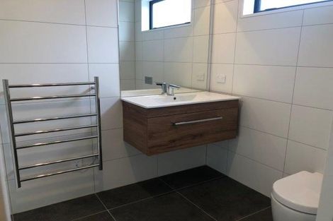 Photo of property in 10 Muster Road, Jacks Point, 9371