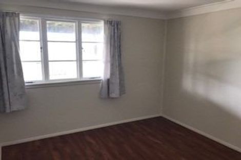 Photo of property in 305 Te Atatu Road, Te Atatu South, Auckland, 0610