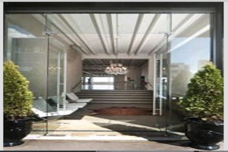 Photo of property in 14 Maidstone Place, Oteha, Auckland, 0632