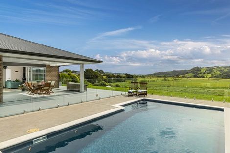 Photo of property in 12 Awatiro Drive, Kaukapakapa, 0871