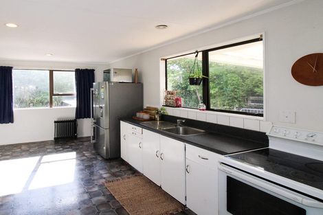 Photo of property in 28 King Street, Carterton, 5713