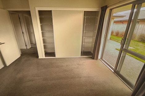 Photo of property in 32 Aroha Street, Pegasus, 7612