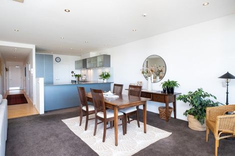 Photo of property in 305/7 Humber Street, Pandora, Napier, 4110