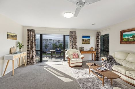 Photo of property in 29 Falkirk Avenue, Seatoun, Wellington, 6022