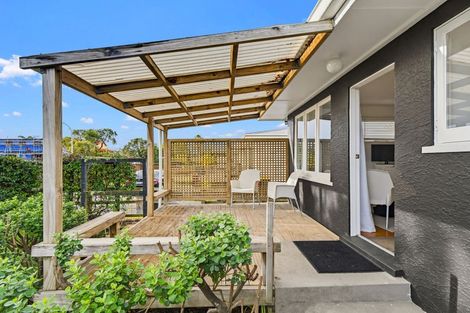 Photo of property in 1/24 Kulim Avenue, Otumoetai, Tauranga, 3110