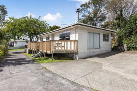 Photo of property in 7 Scarlet Drive, Ranui, Auckland, 0612