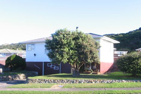 Photo of property in 42 Rangituhi Crescent, Takapuwahia, Porirua, 5022