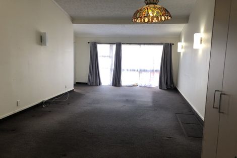 Photo of property in 2/111 Cook Street, Cockle Bay, Auckland, 2014