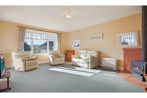 Photo of property in 4 Queen Street, Oxford, 7430