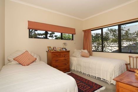 Photo of property in 6 Worsfold Lane, Terrace End, Palmerston North, 4410