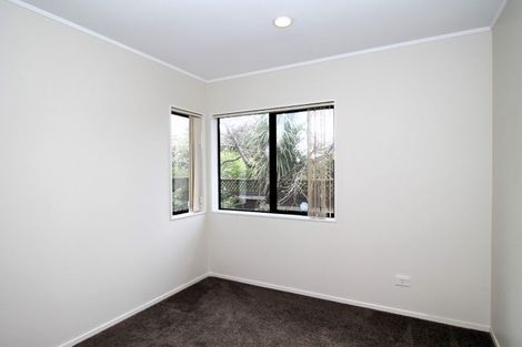 Photo of property in 99 Eugenia Rise, Totara Heights, Auckland, 2105