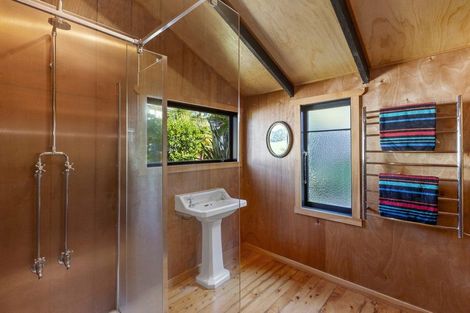 Photo of property in 5 Te Whare Hauora Place, Raglan, 3225