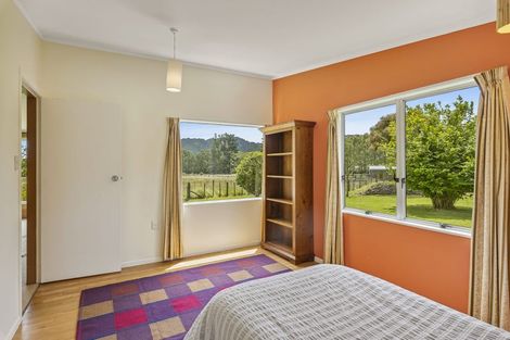 Photo of property in 27 Terrace Road, Reikorangi, Waikanae, 5391