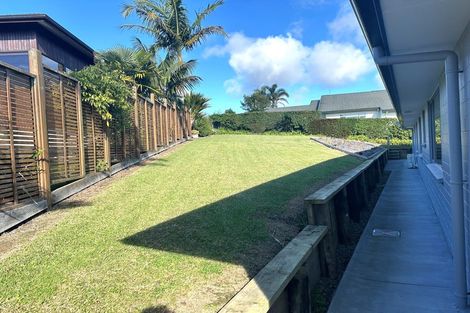 Photo of property in 20 Spinnaker Point, Haruru, 0204