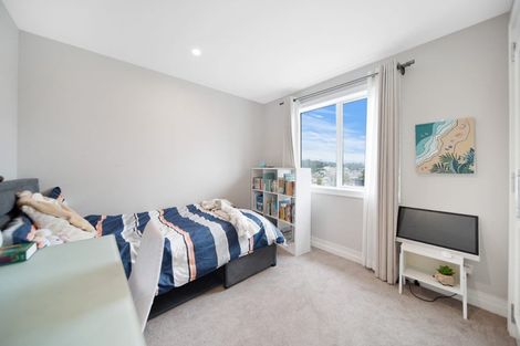 Photo of property in 2 Bela Vista Boulevard, Swanson, Auckland, 0614