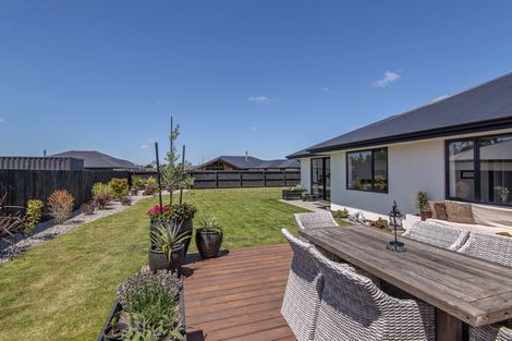 Photo of property in 11 Suffolk Drive, Kirwee, 7571